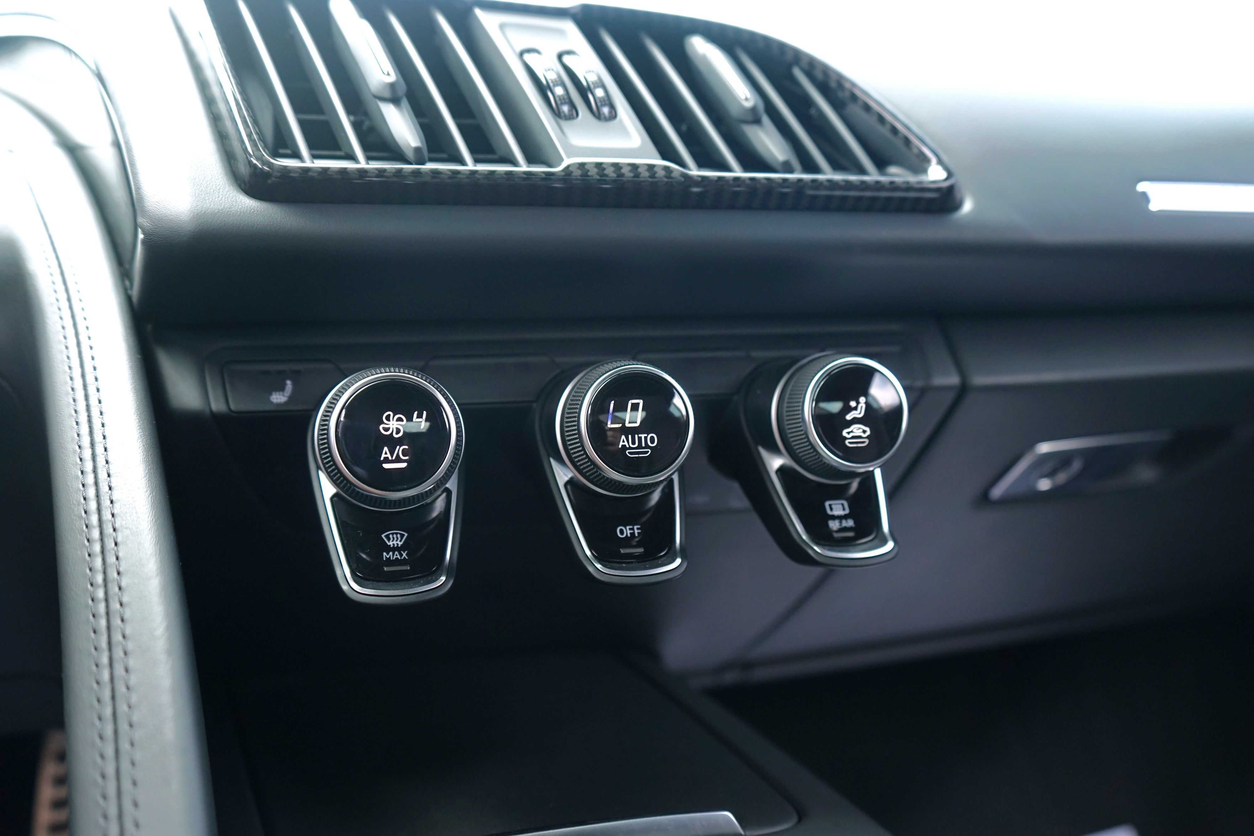 Used 2018 Audi R8 V10 plus AWD/4WD image 23