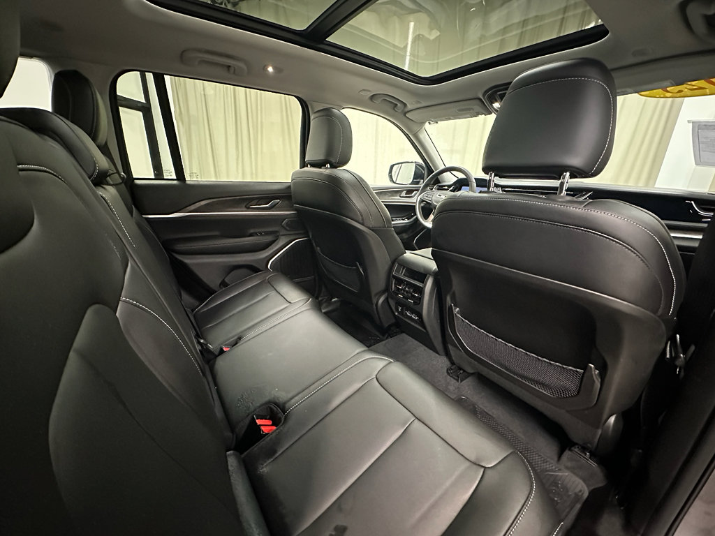 Used 2023 Jeep Grand Cherokee 4xe image 21