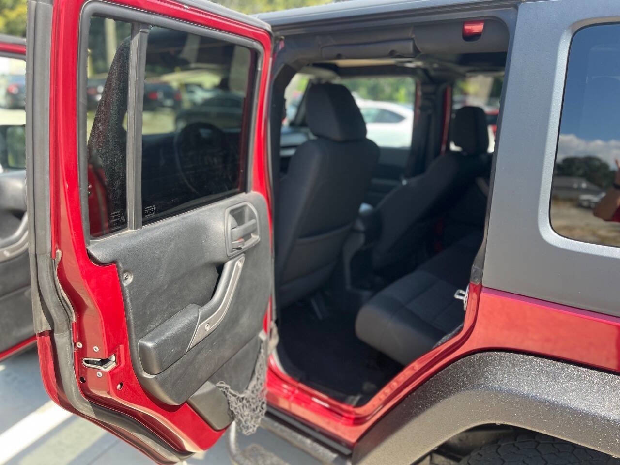 Used 2011 Jeep Wrangler Unlimited Sport AWD/4WD image 20