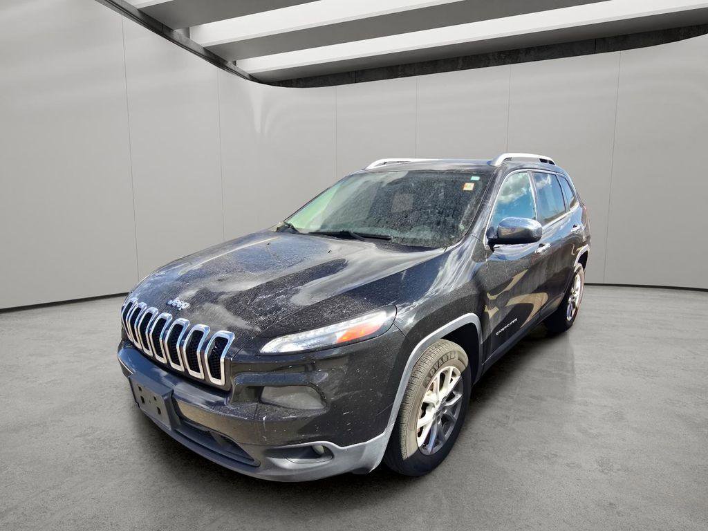 Used 2014 Jeep Cherokee Latitude w/ Comfort/Convenience Group