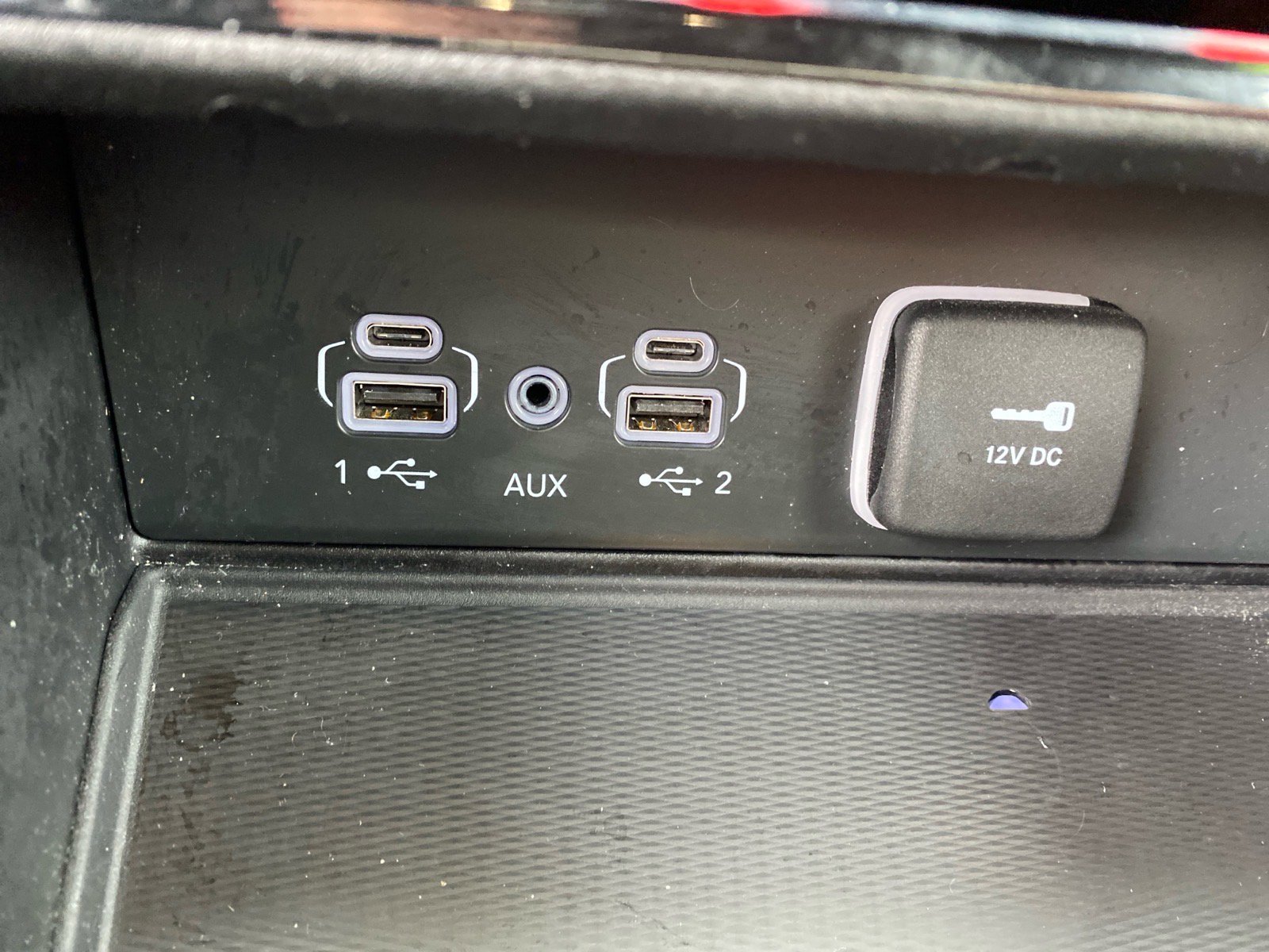 Used 2023 Jeep Grand Cherokee L Laredo AWD/4WD image 13