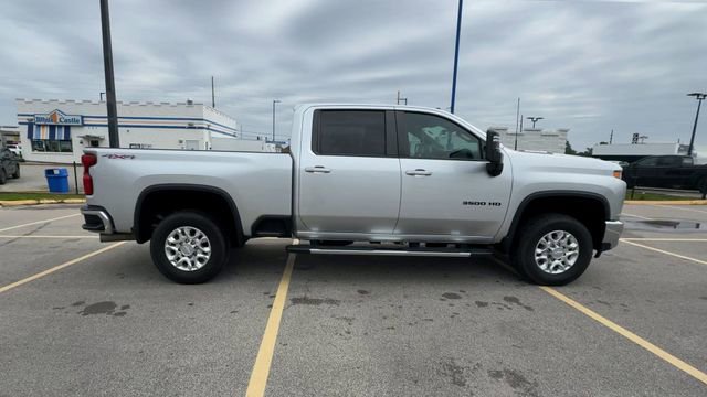 Used 2020 Chevrolet Silverado 3500 LT w/ Convenience Package AWD/4WD image 9