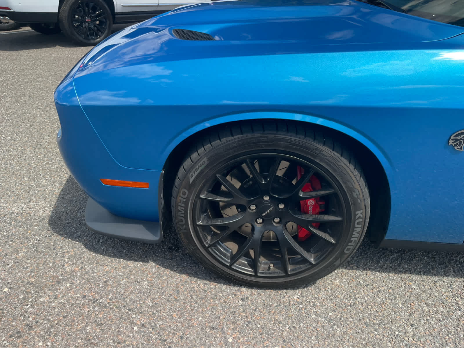 Used 2015 Dodge Challenger SRT Hellcat RWD image 9