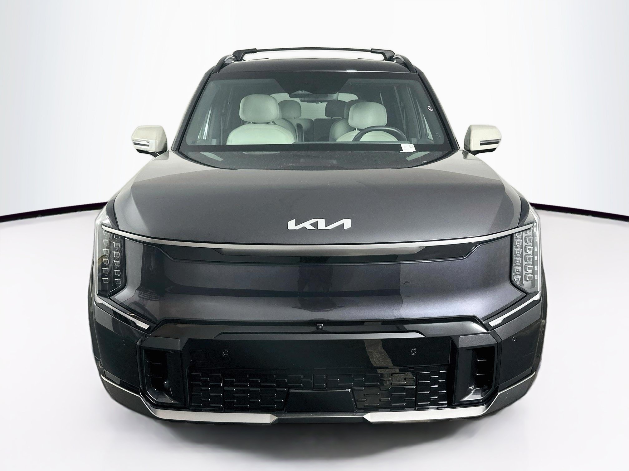 Used 2024 Kia EV9 GT-Line AWD/4WD image 2