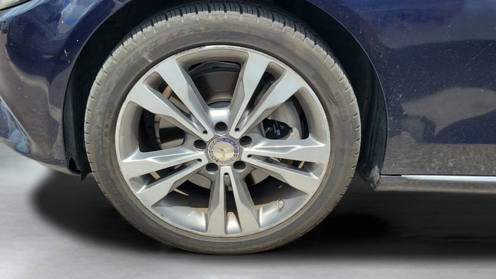 Used 2016 Mercedes-Benz C 300 4MATIC Sedan image 8