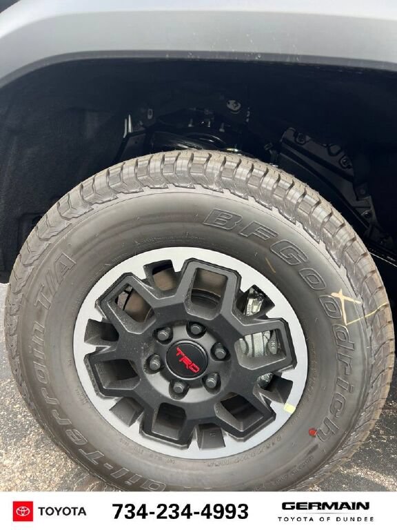 New 2026 Toyota Tacoma TRD Off-Road AWD/4WD image 12