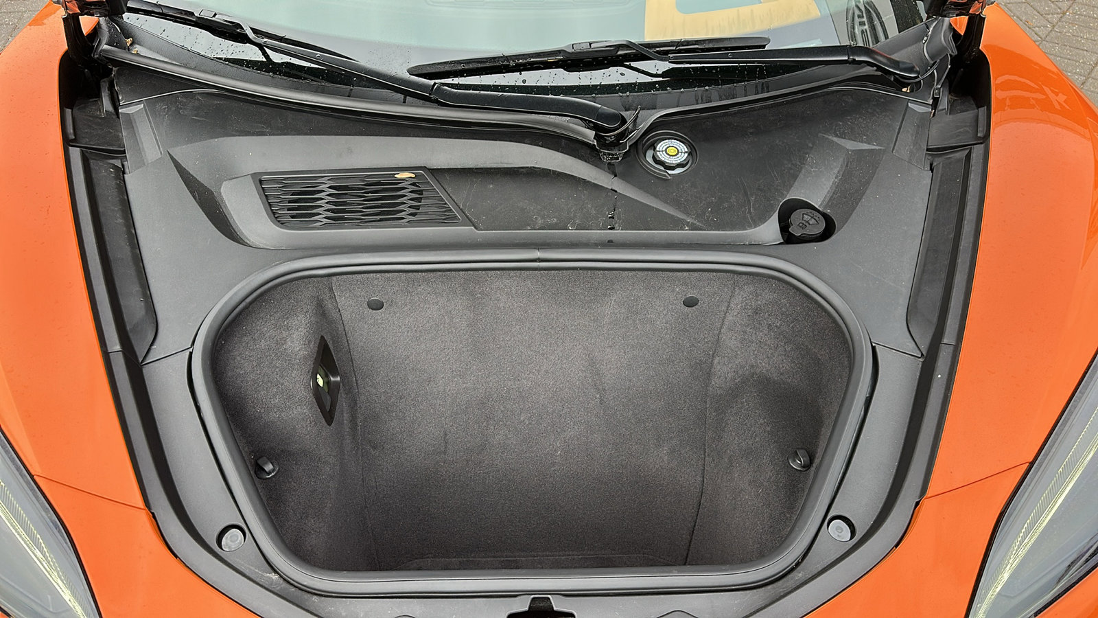 Used 2023 Chevrolet Corvette Stingray Premium Conv w/ 3LT image 6