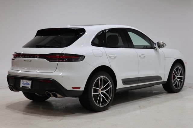 Used 2023 Porsche Macan S AWD/4WD image 7