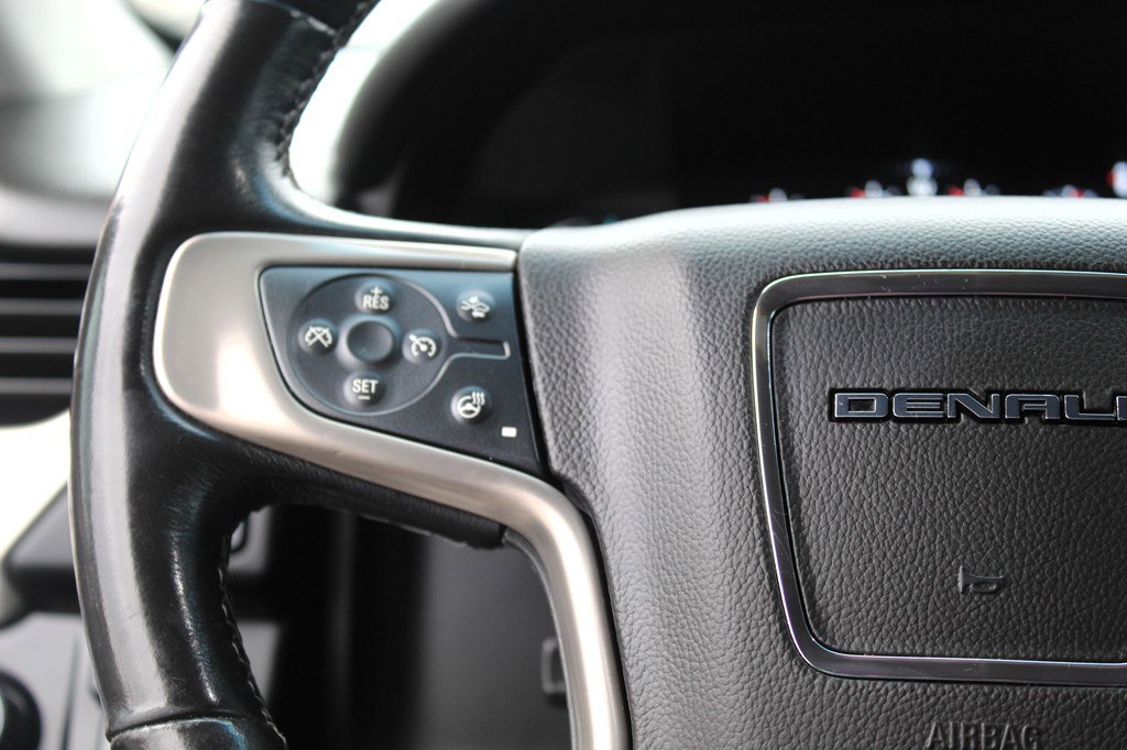 Used 2020 GMC Yukon XL Denali image 15