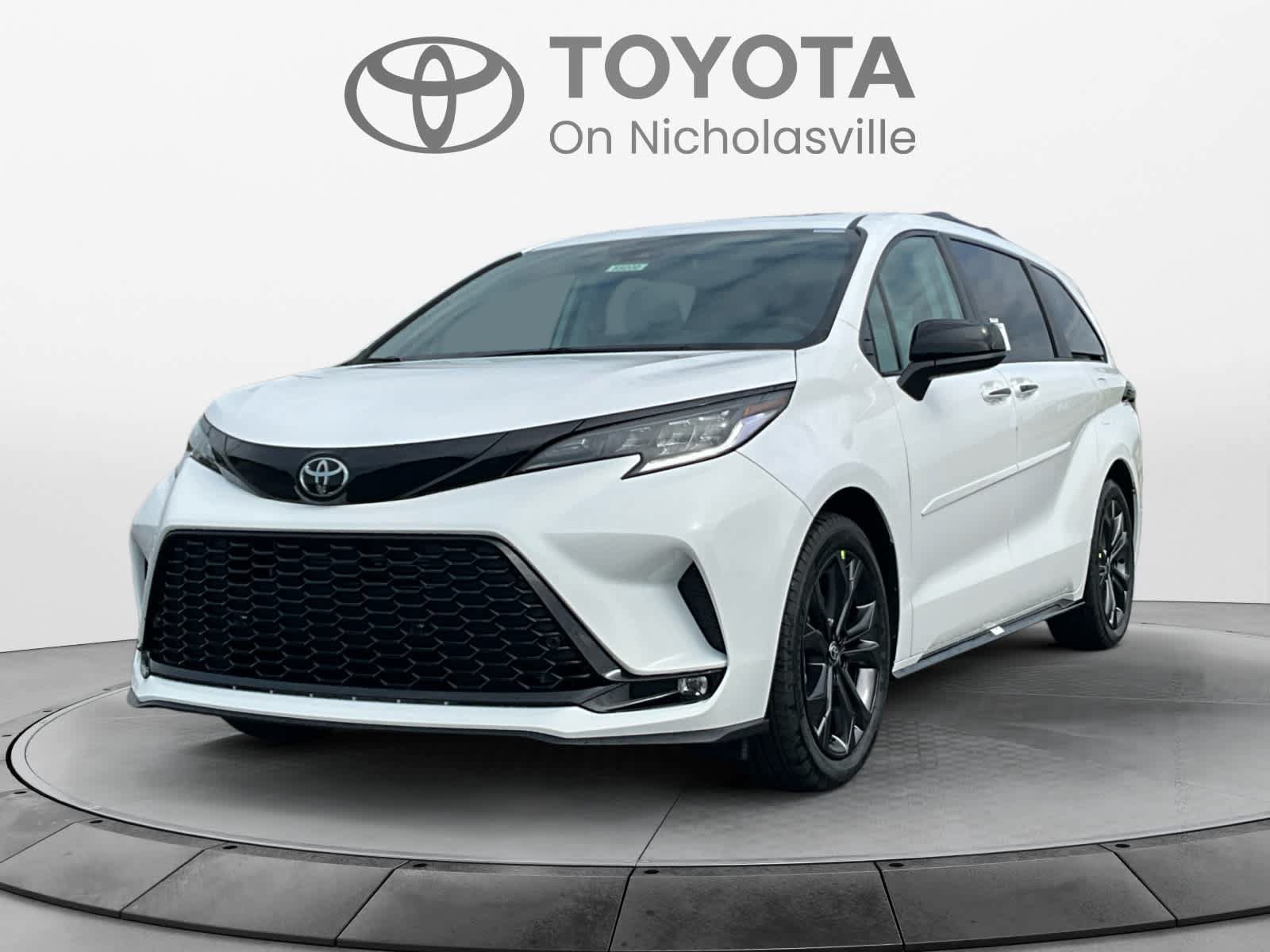 New 2026 Toyota Sienna XSE