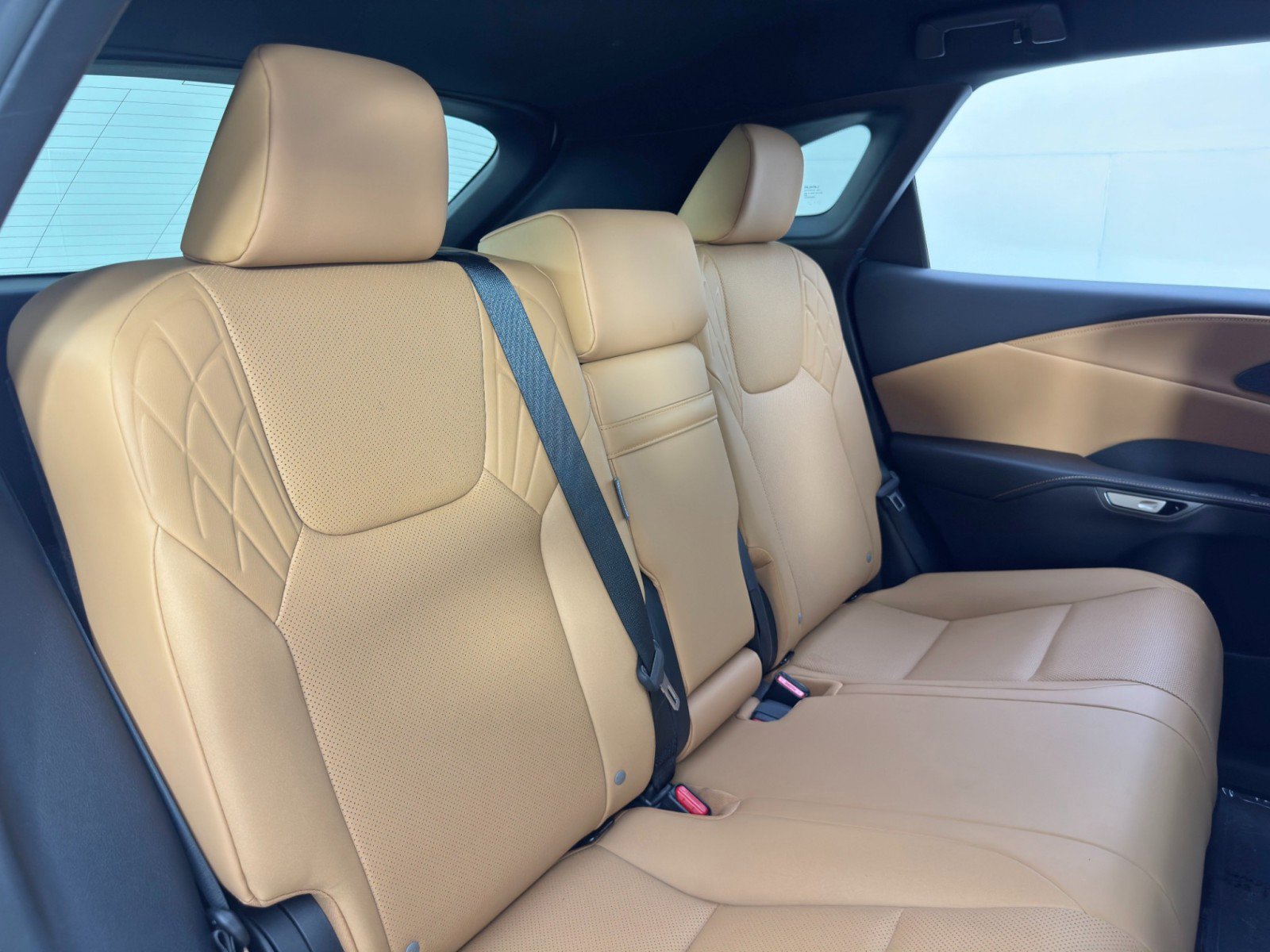 Used 2025 Lexus RX 350 FWD image 40