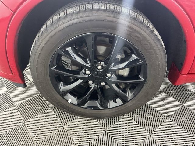 Used 2018 Dodge Durango GT w/ Blacktop Package image 16