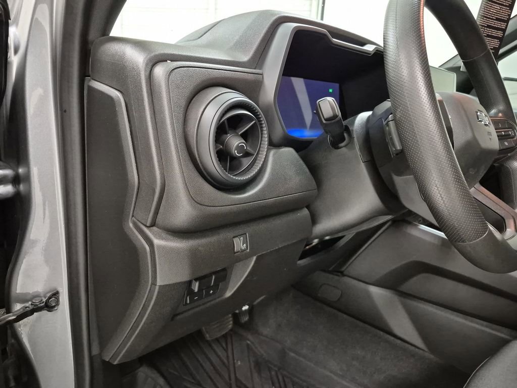 Used 2024 Chevrolet Colorado Trail Boss w/ LPO, Dark Essentials Package image 18