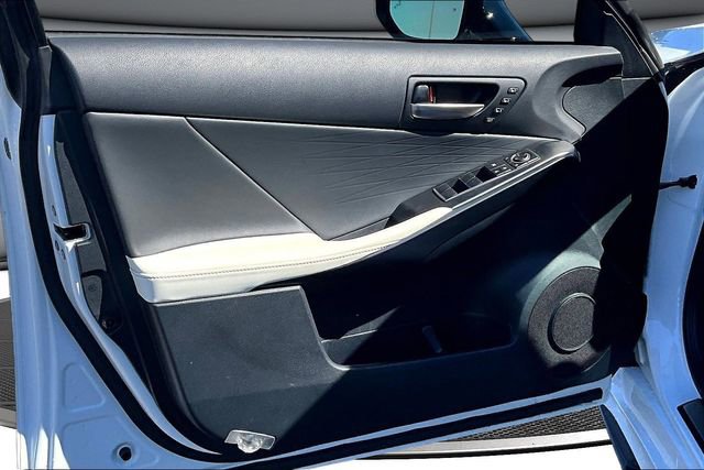 Used 2023 Lexus IS 500 image 19