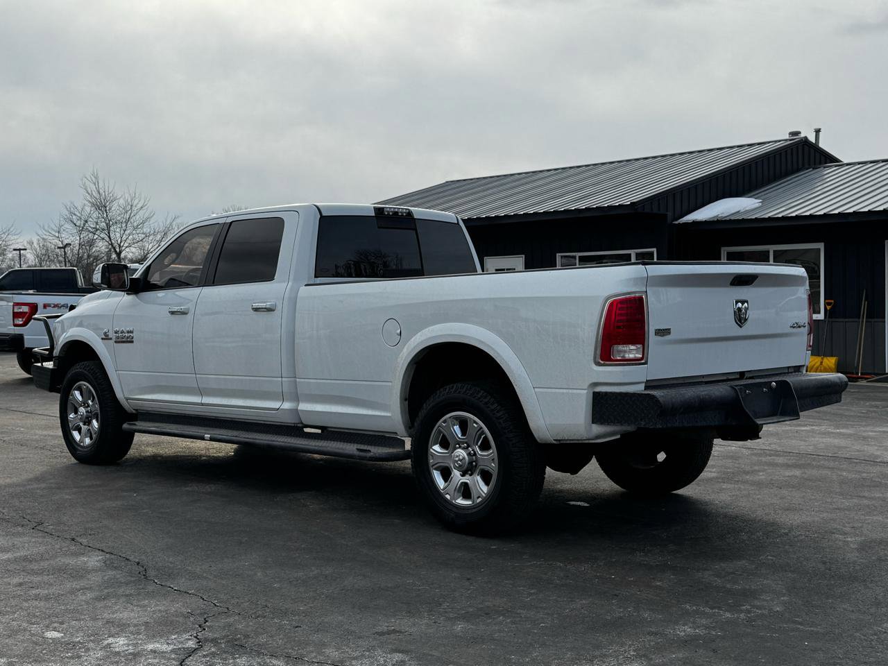 Used 2015 RAM 3500 Laramie w/ Cold Weather Group image 3