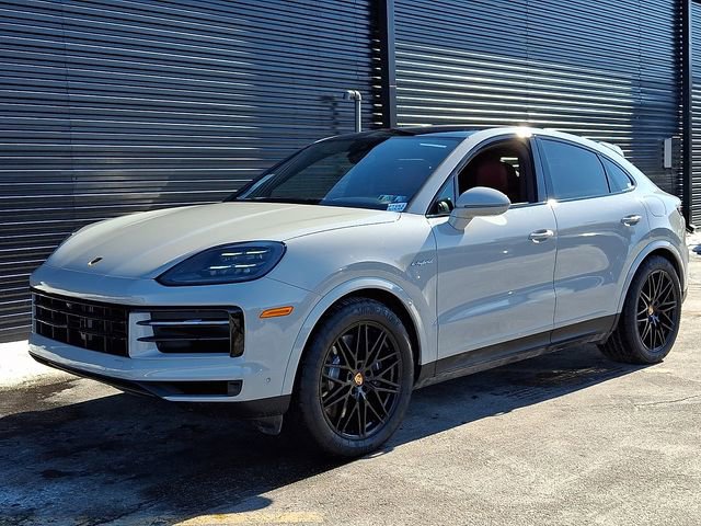 New 2026 Porsche Cayenne E-Hybrid Coupe image 1