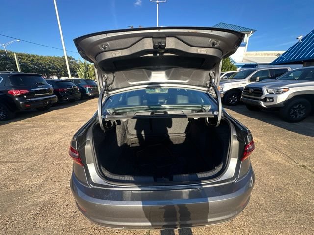 Used 2019 Volkswagen Jetta SE FWD image 25