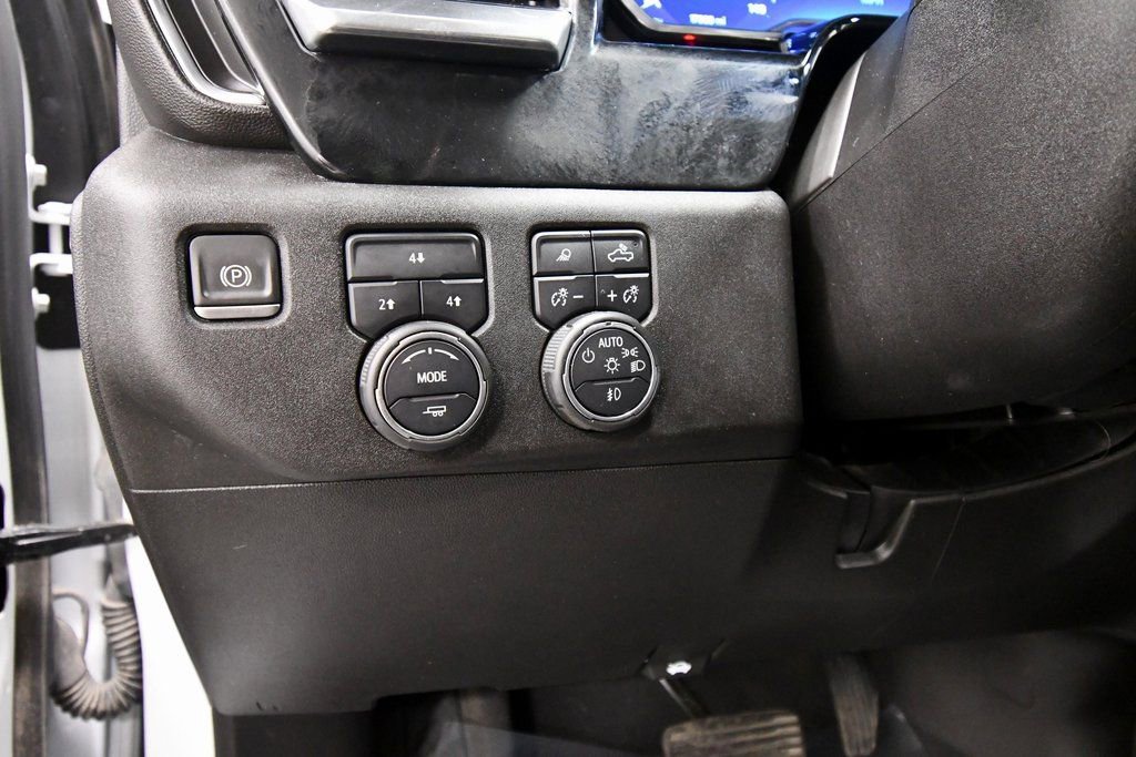 Used 2024 Chevrolet Silverado 2500 LT w/ Convenience Package AWD/4WD image 19