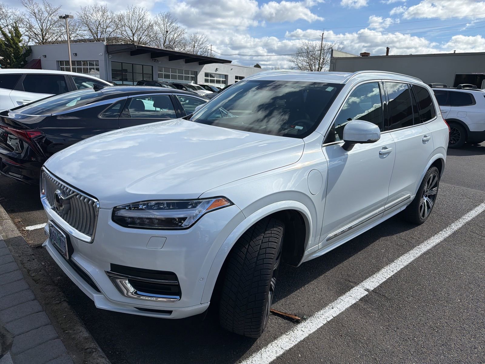 Used 2021 Volvo XC90 T8 Inscription w/ Lounge Package
