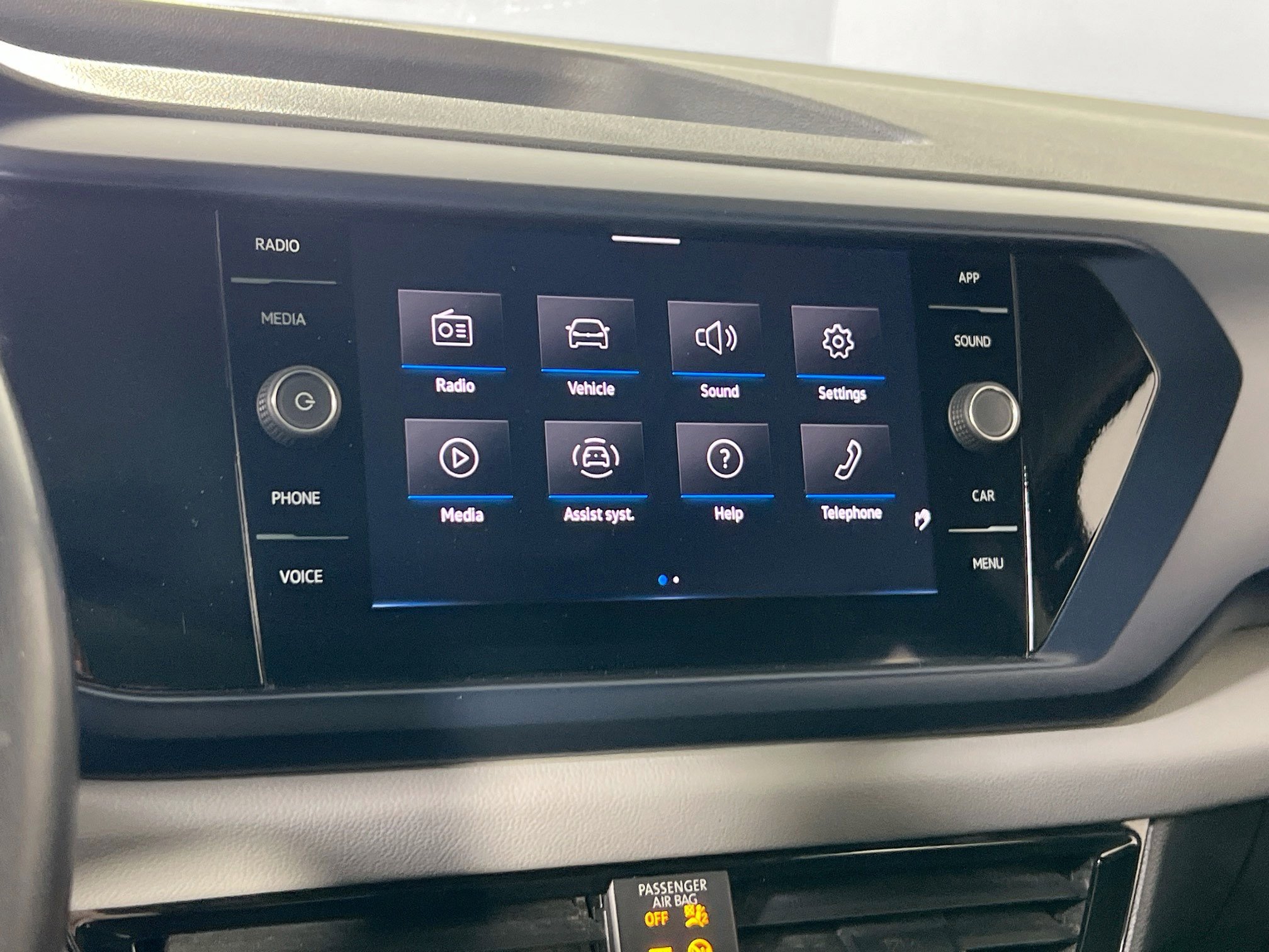 Used 2023 Volkswagen Taos SE image 14