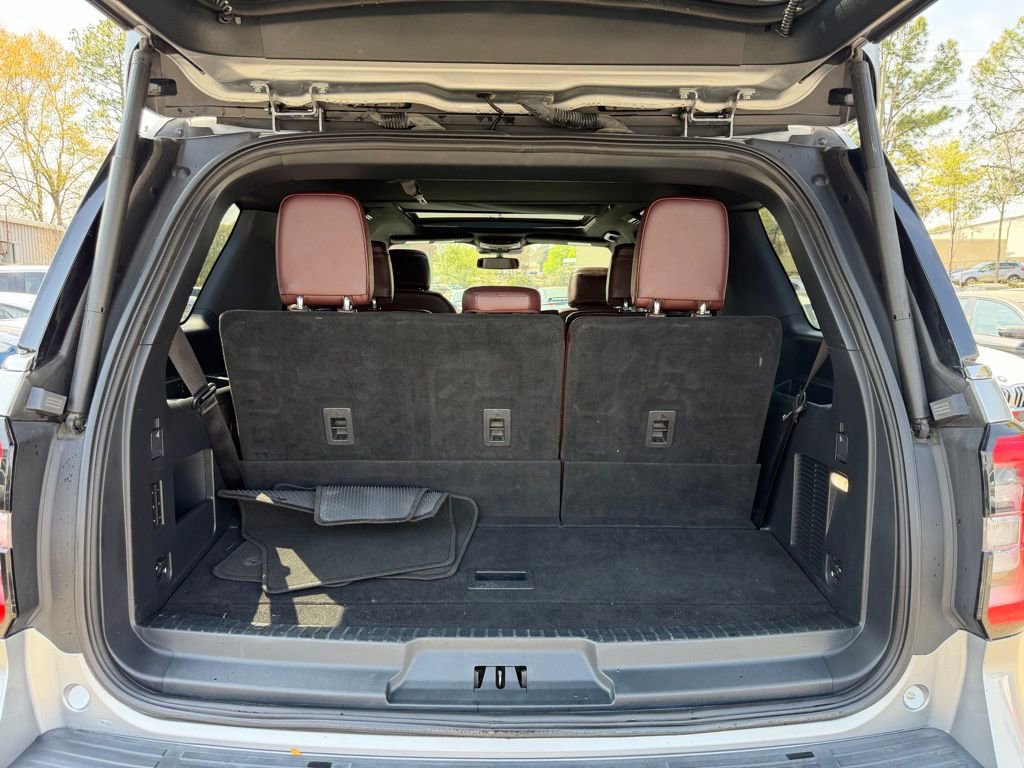 Used 2023 Ford Expedition Limited AWD/4WD image 7