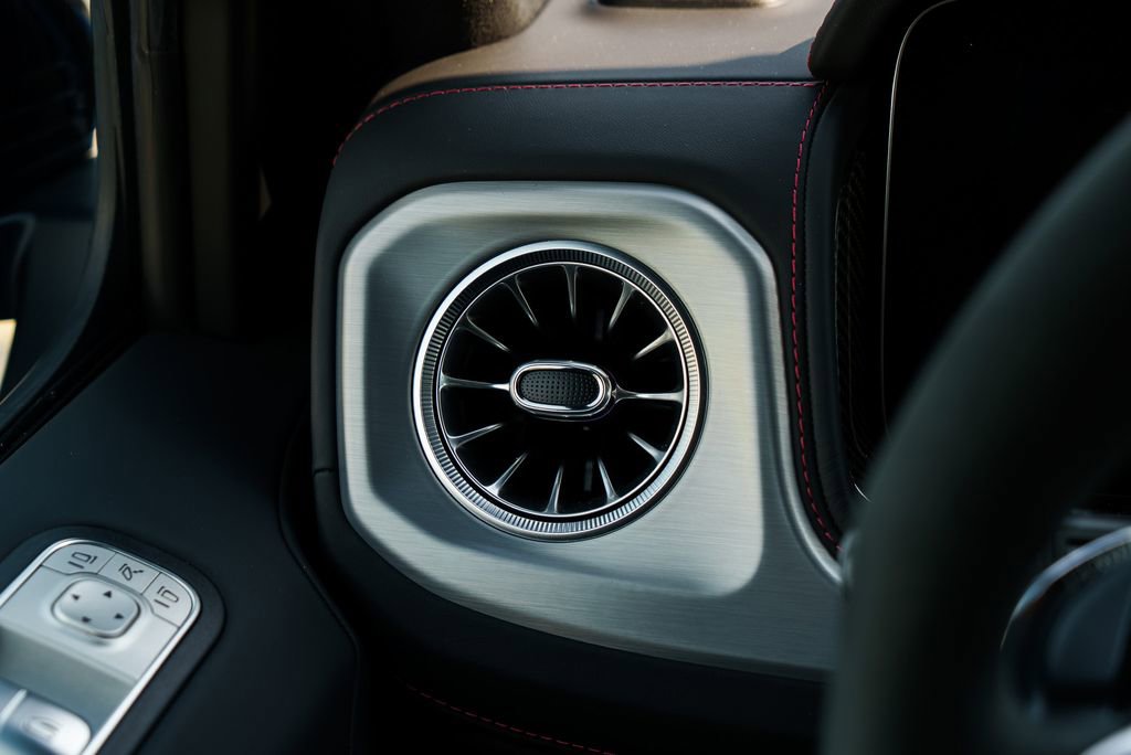 Used 2023 Mercedes-Benz G 63 AMG Squared image 36