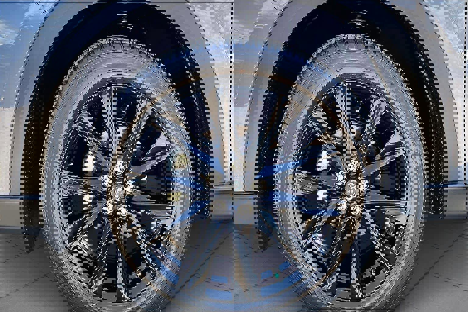 Used 2023 MAZDA CX-5 Carbon Edition image 11