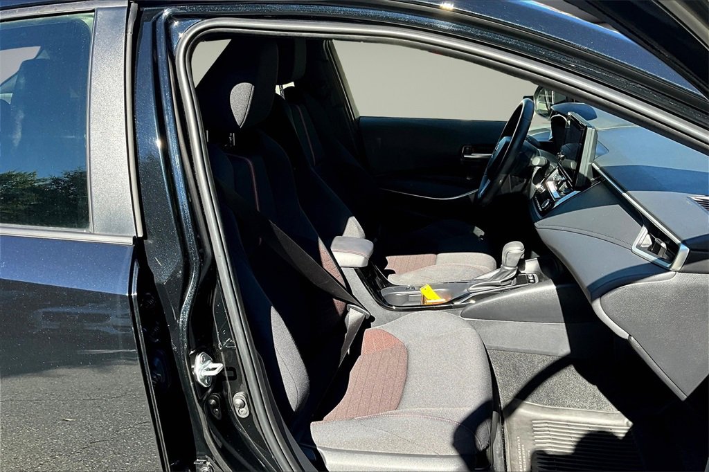 Used 2024 Toyota Corolla SE w/ Convenience Package image 24