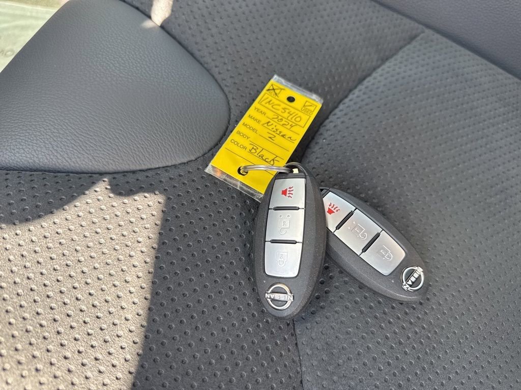 Used 2024 Nissan Z Performance w/ Floor Mat Package image 29