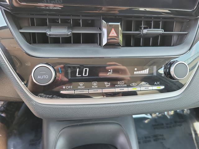 Used 2023 Toyota Corolla LE FWD image 13