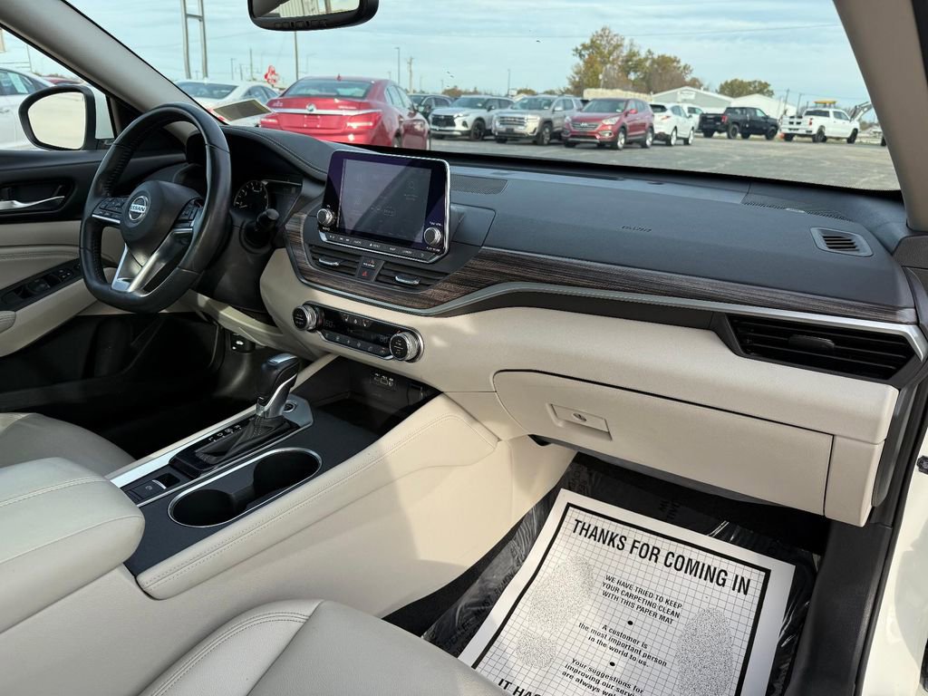 Used 2019 Nissan Altima 2.5 SL FWD image 15