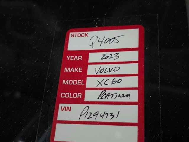 Certified 2023 Volvo XC60 B6 Ultimate w/ Climate Package image 40