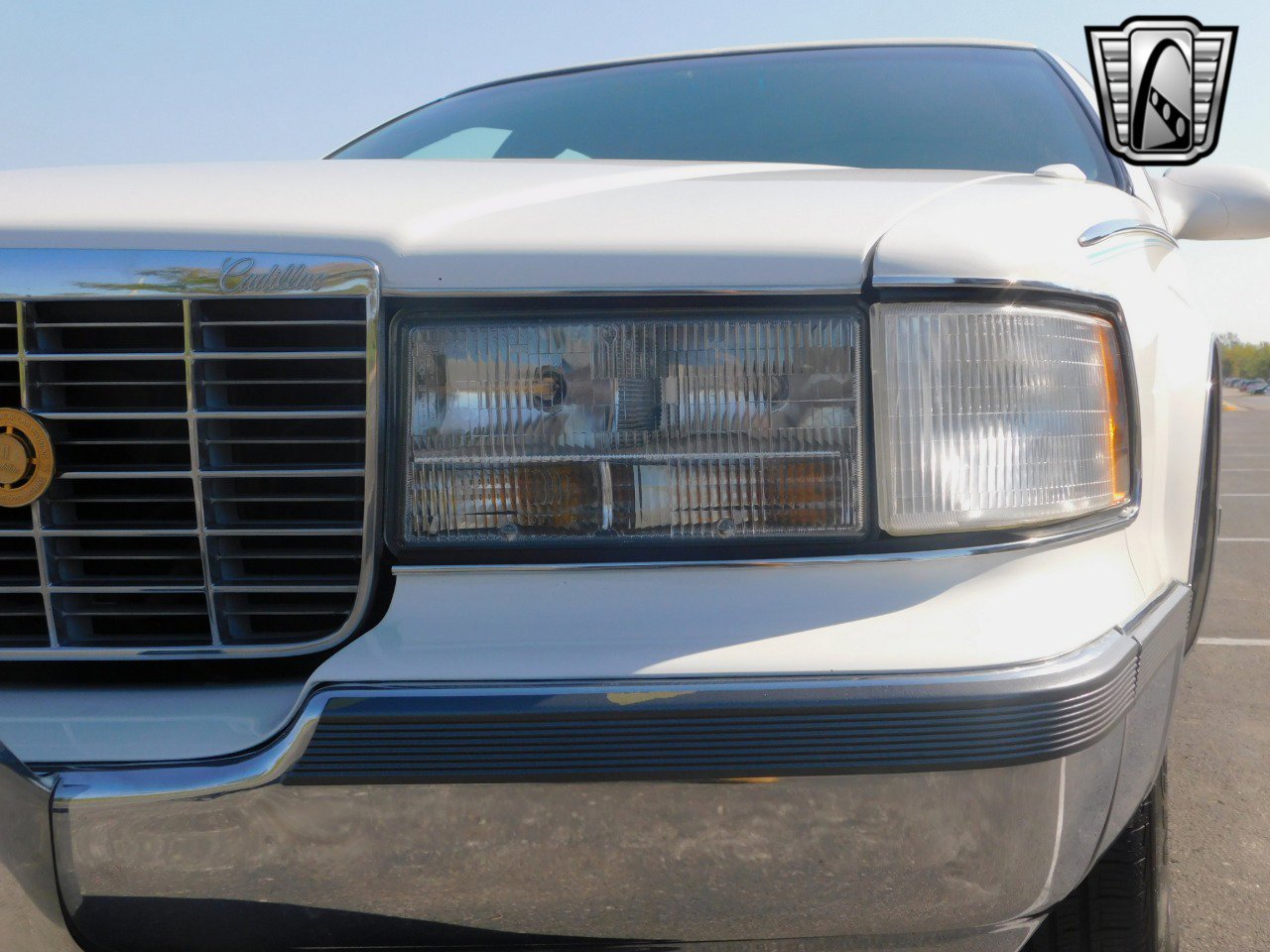Used 1995 Cadillac Fleetwood Brougham image 9