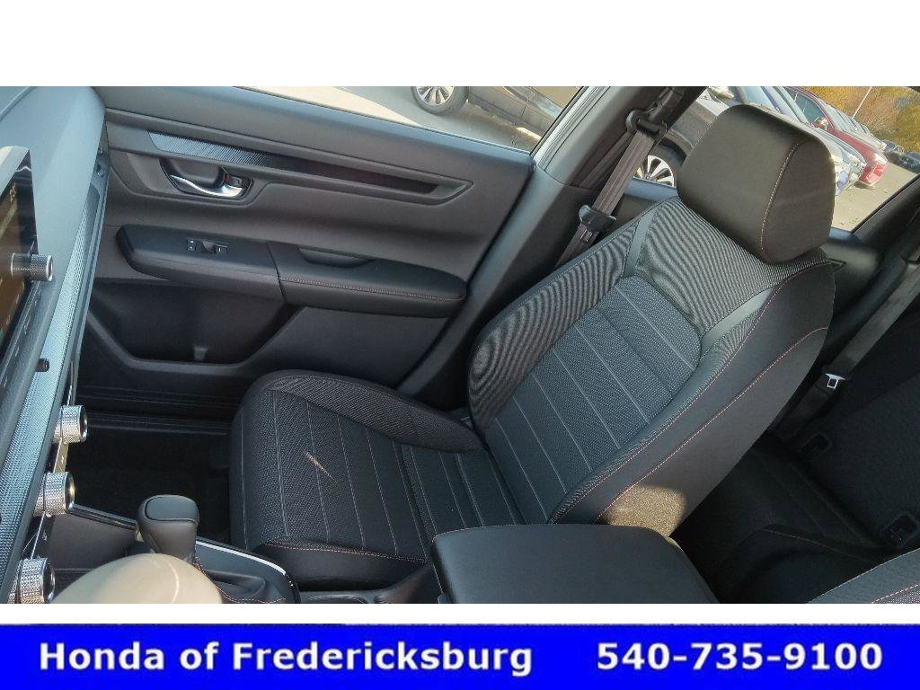 Certified 2025 Honda CR-V Sport image 27