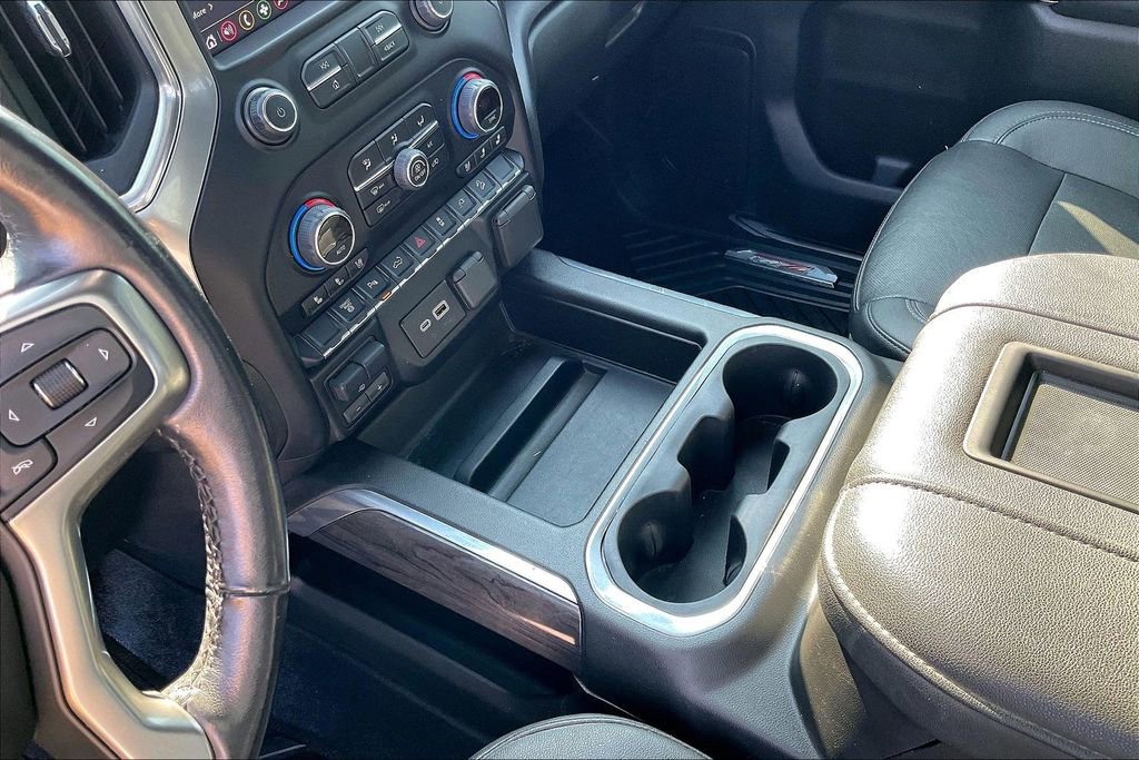 Used 2022 Chevrolet Silverado 2500 LTZ w/ Z71 Chrome Sport Edition image 19