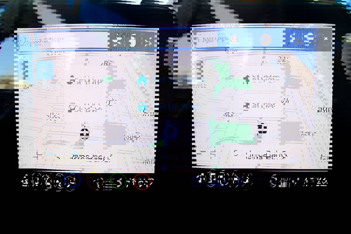 Used 2020 Chevrolet Corvette Stingray Premium Cpe w/ 3LT Preferred Equipment Group image 34