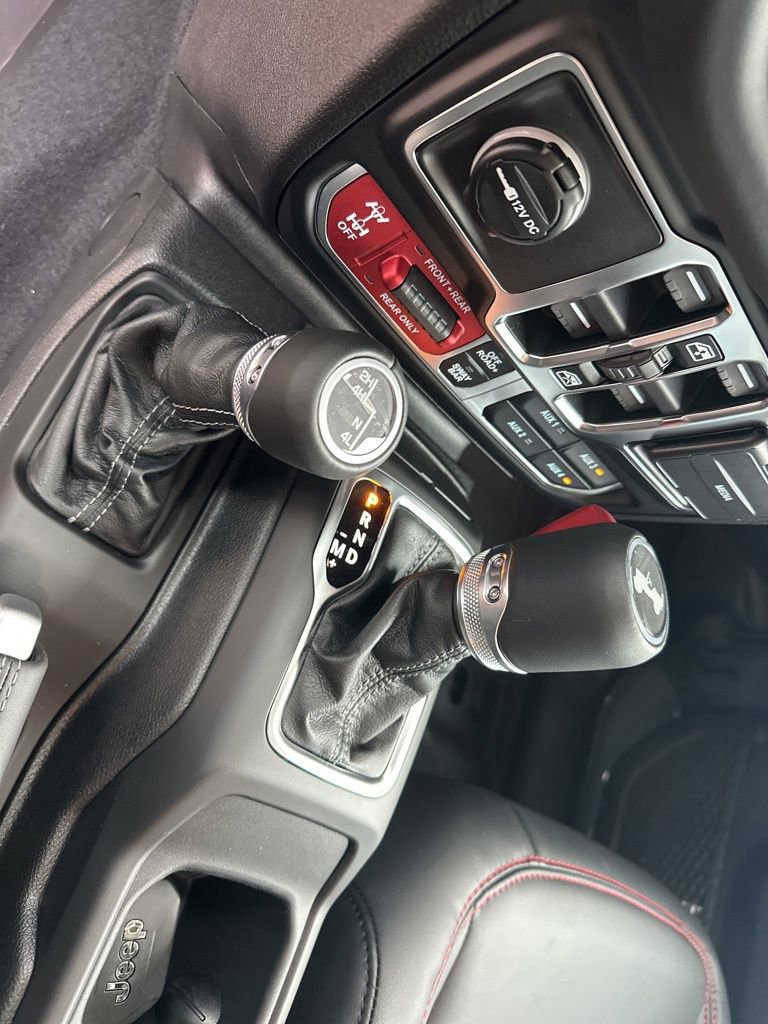 New 2026 Jeep Wrangler Unlimited Rubicon w/ Safety Group image 27