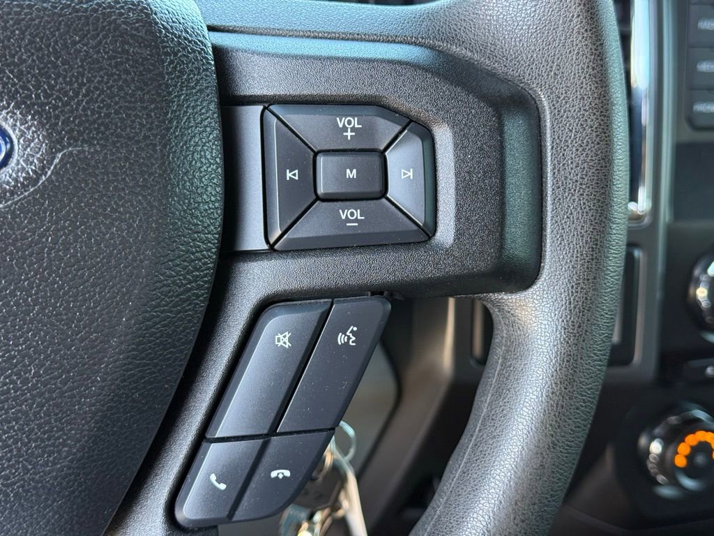 Used 2015 Ford F150 XLT w/ Trailer Tow Package image 12