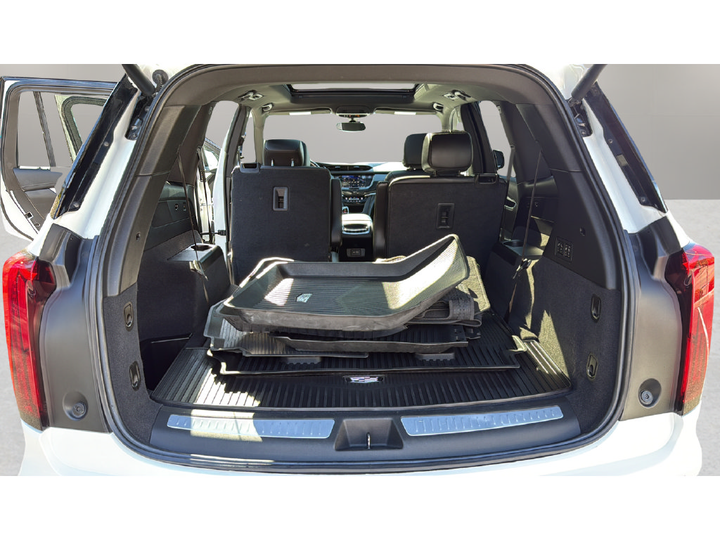Used 2021 Cadillac XT6 Premium Luxury AWD/4WD image 29