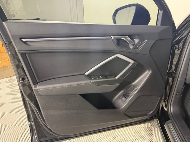 Certified 2023 Audi Q3 2.0T Premium Plus w/ Premium Plus Package AWD/4WD image 21