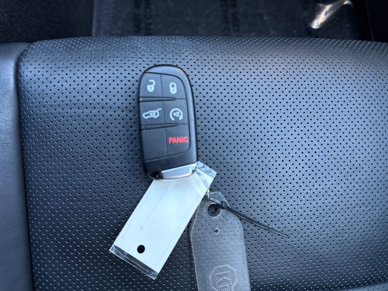 Used 2025 Dodge Durango R/T image 24