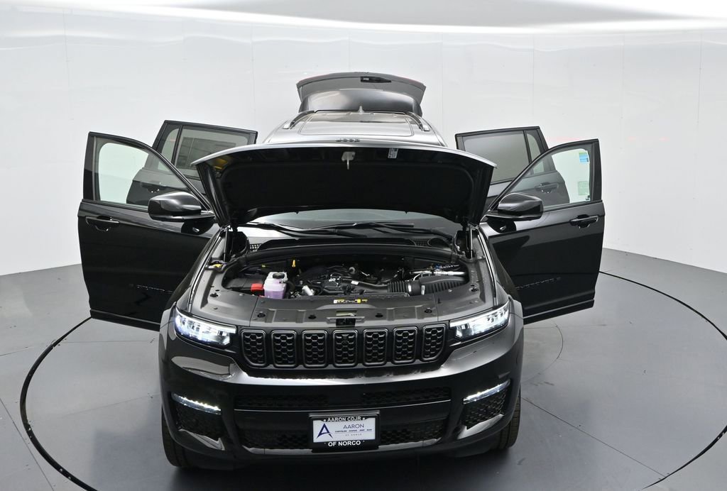 New 2025 Jeep Grand Cherokee L Summit image 31