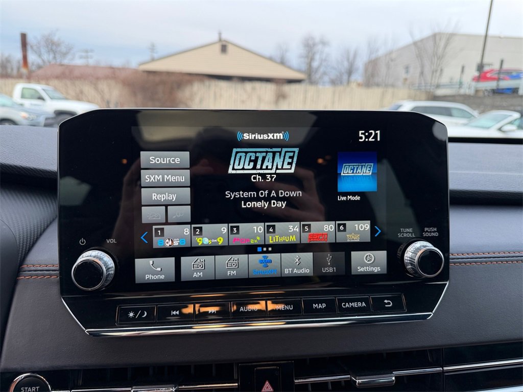 Used 2022 Mitsubishi Outlander SEL image 17