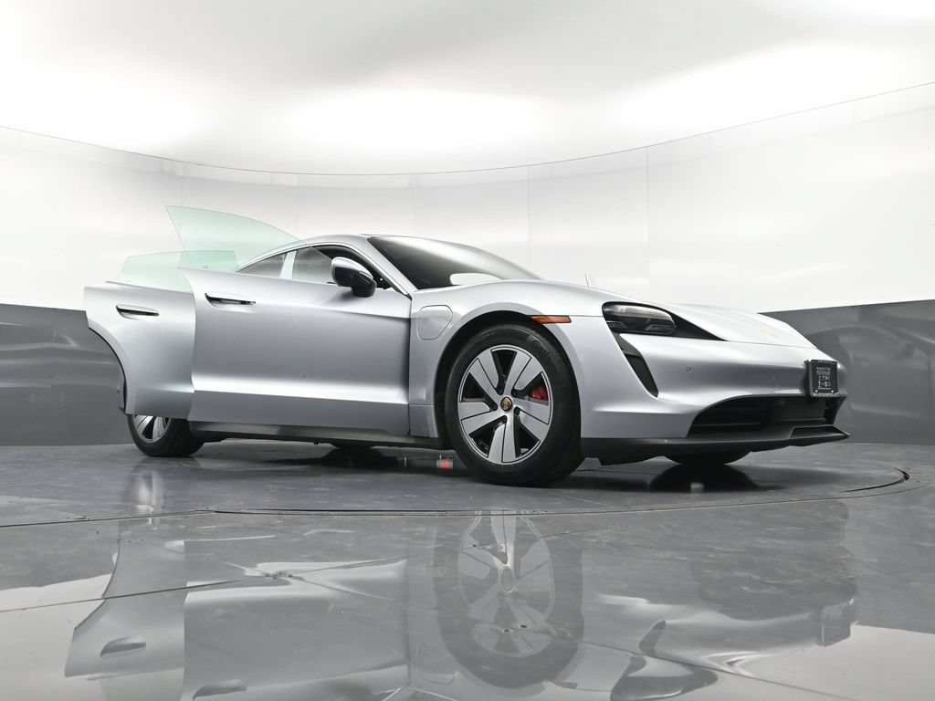 Certified 2021 Porsche Taycan 4S AWD/4WD image 36