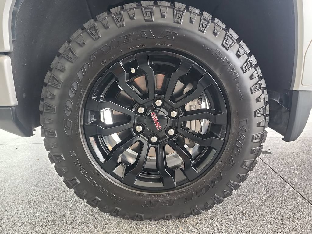 Certified 2022 GMC Sierra 1500 AT4X AWD/4WD image 33