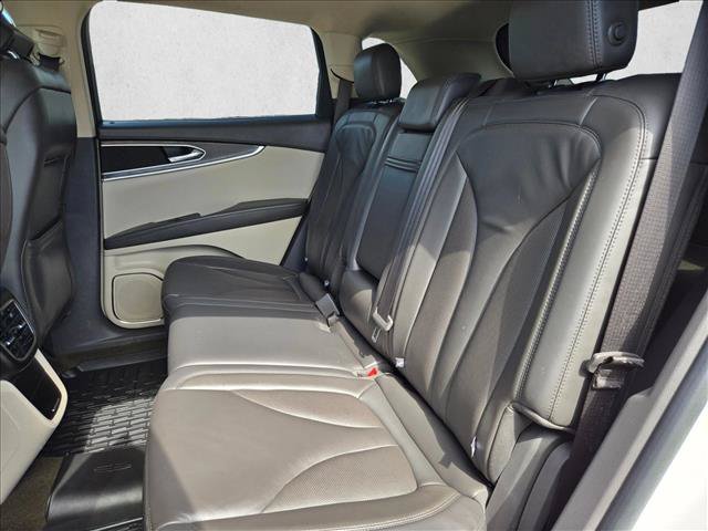 Used 2019 Lincoln Nautilus Select w/ Cargo Utility Package FWD image 19
