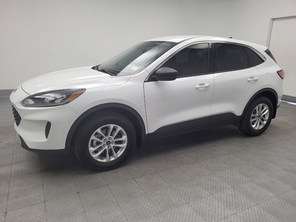 Used 2022 Ford Escape SE image 2