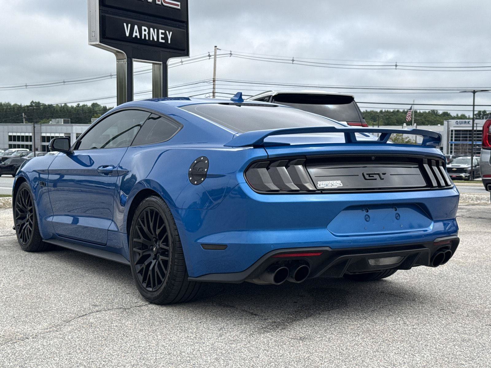 Used 2020 Ford Mustang GT Premium w/ GT Performance Package RWD image 11