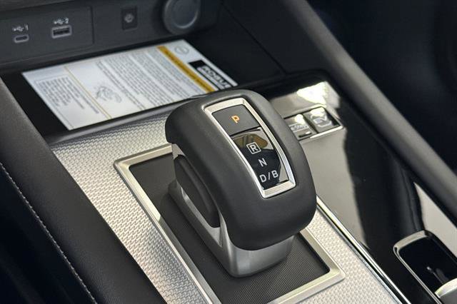 New 2026 Nissan Rogue Platinum image 24