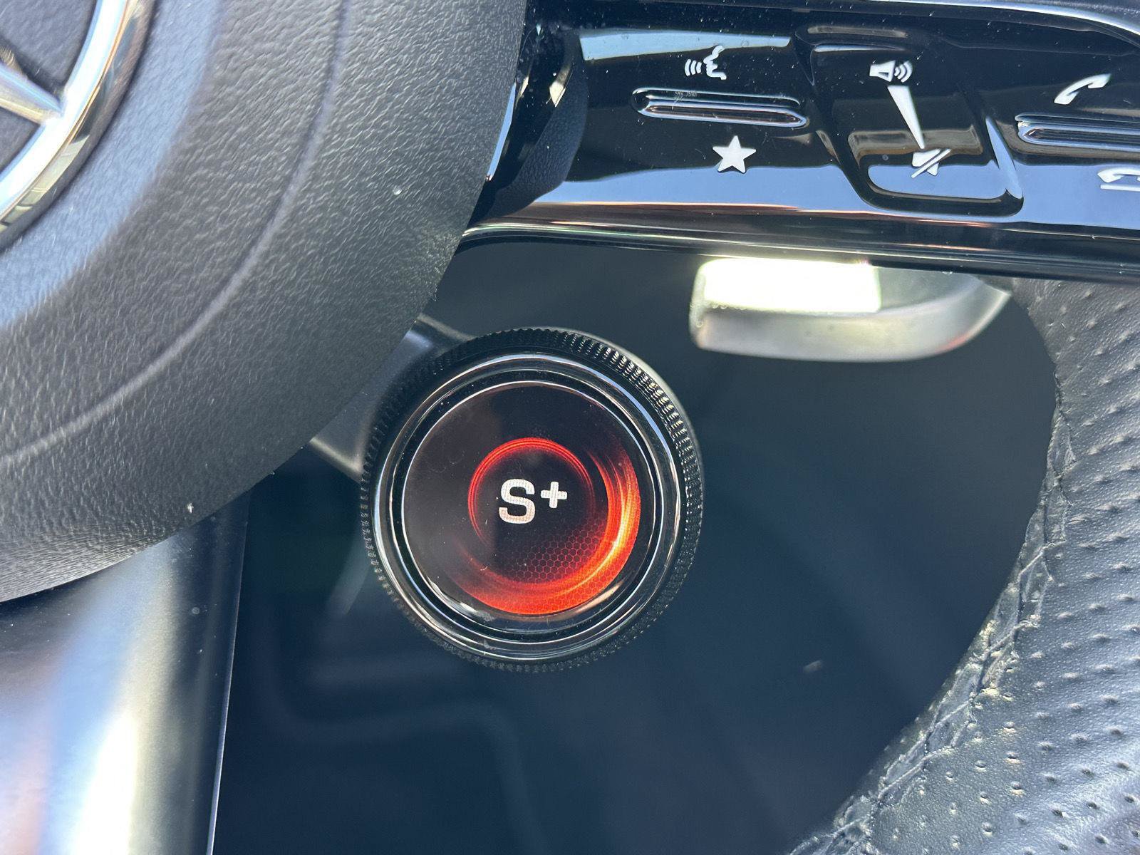 Used 2022 Mercedes-Benz SL 55 AMG 4MATIC image 23